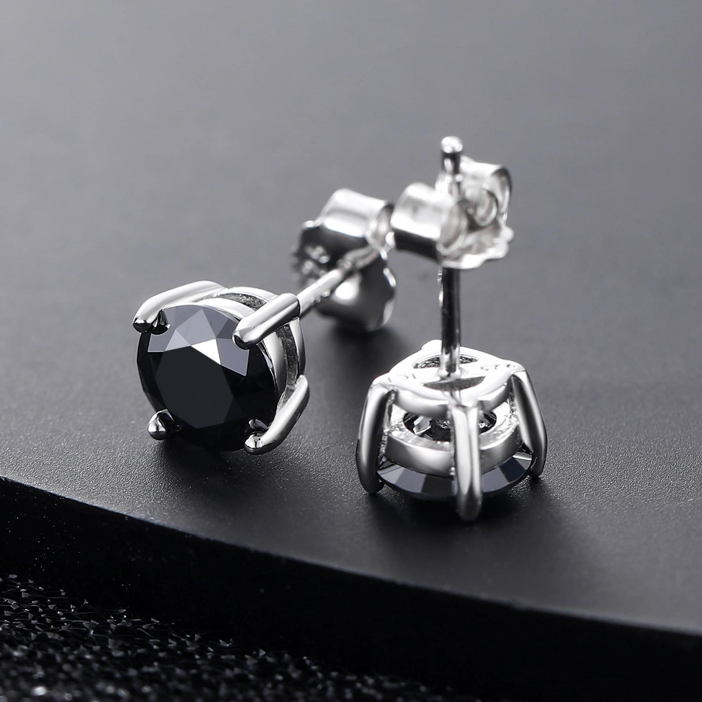 Carat Black